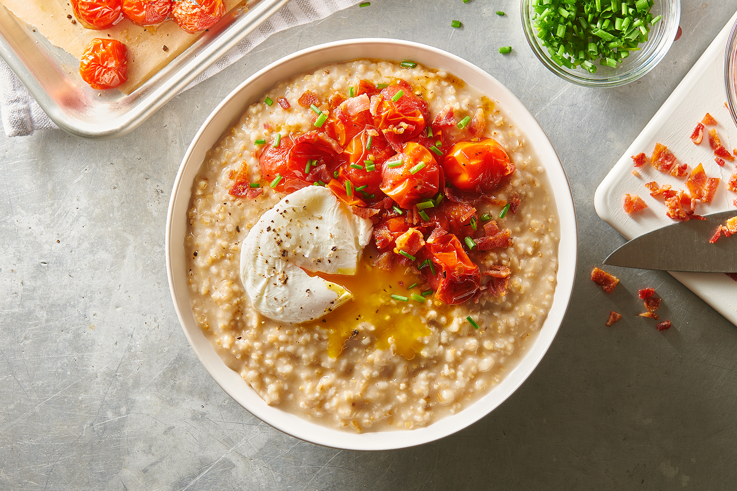 Savory-Oatmeal-Breakfast-Bowl